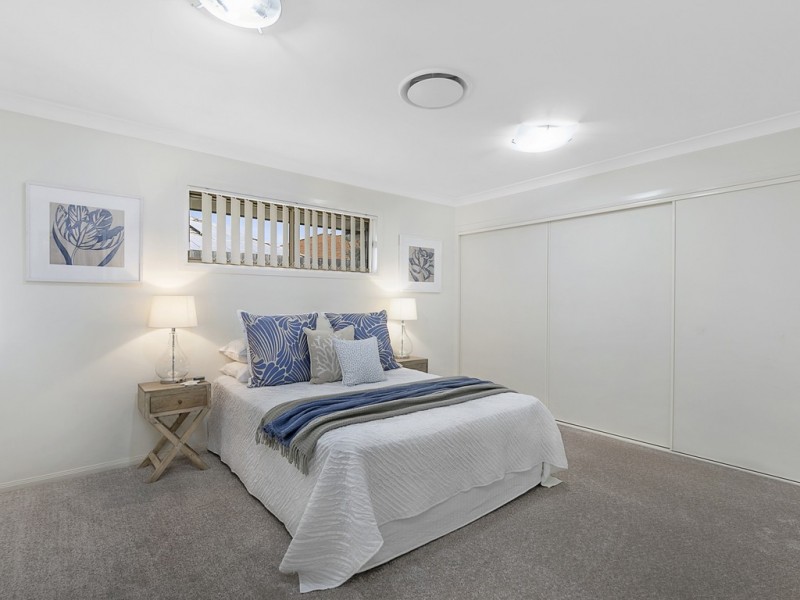 5 Parklink Drive, Redland Bay QLD 4165