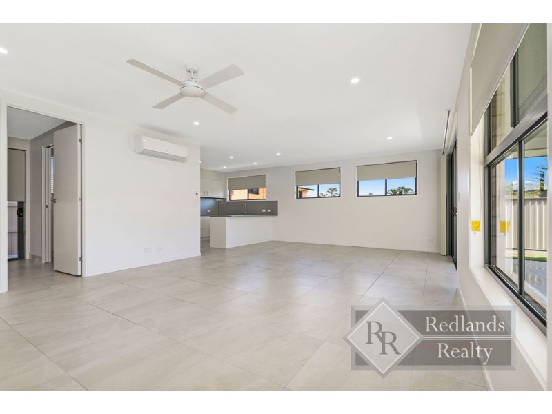 16A Blake Street, Cleveland QLD 4163