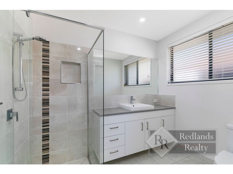 16A Blake Street, Cleveland QLD 4163