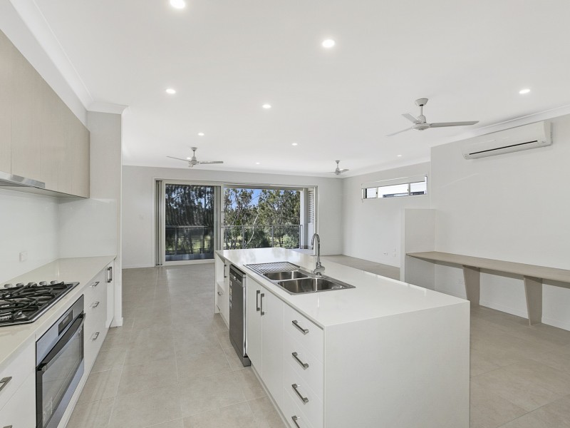 22 Duke Street, Wellington Point QLD 4160