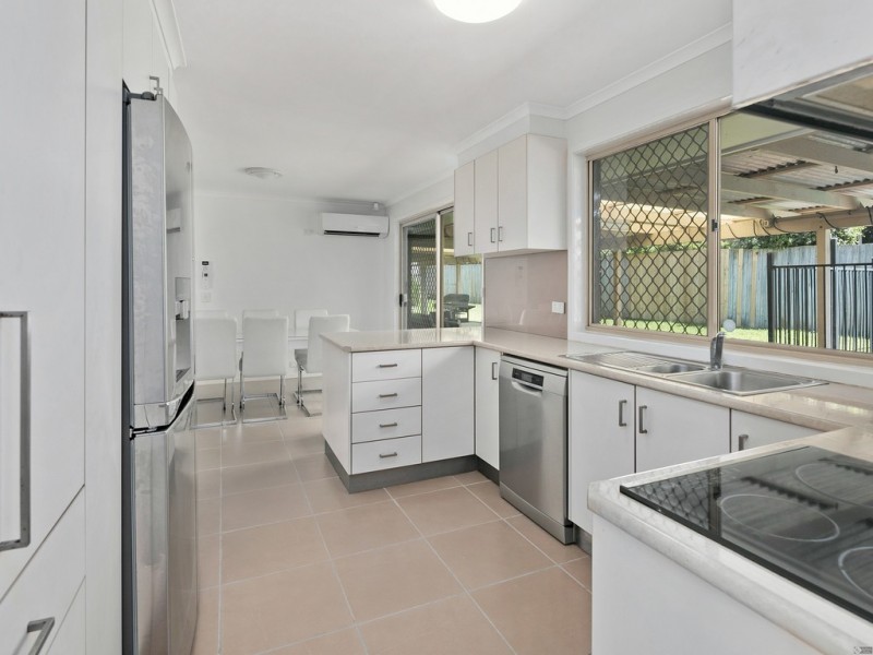 6 Bethnal Court, Wellington Point QLD 4160