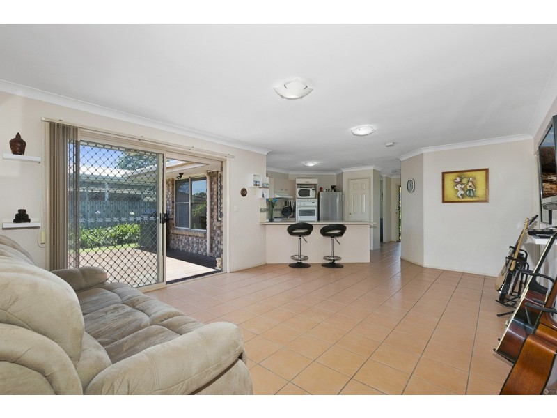 15 Northview Street, Birkdale QLD 4159