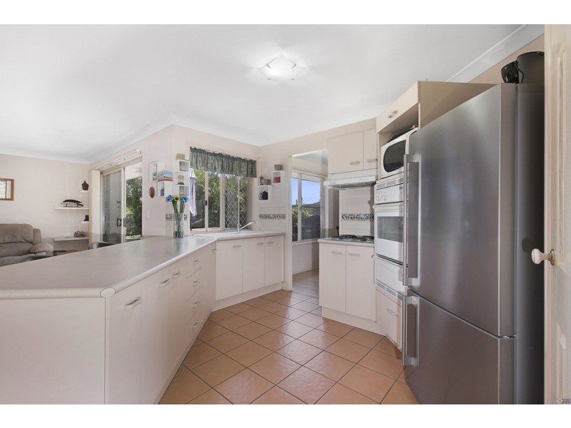 15 Northview Street, Birkdale QLD 4159