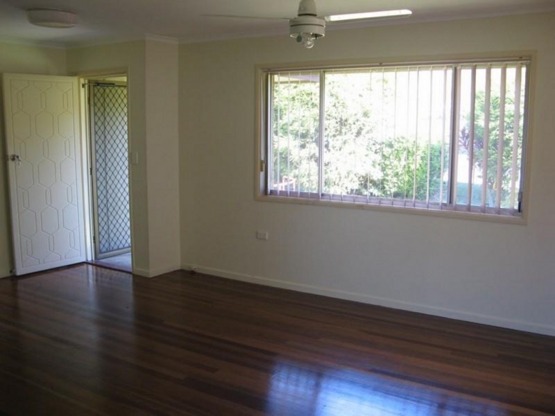 223 Railway Parade, Thorneside QLD 4158