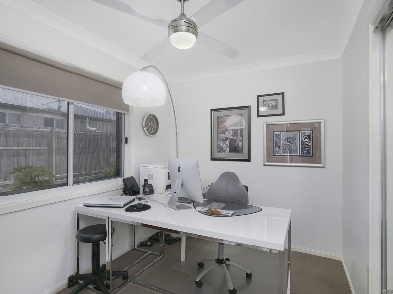 1/27 Riley Peter Place, Cleveland QLD 4163