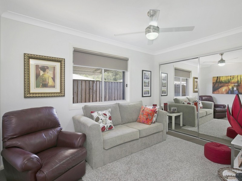 1/27 Riley Peter Place, Cleveland QLD 4163