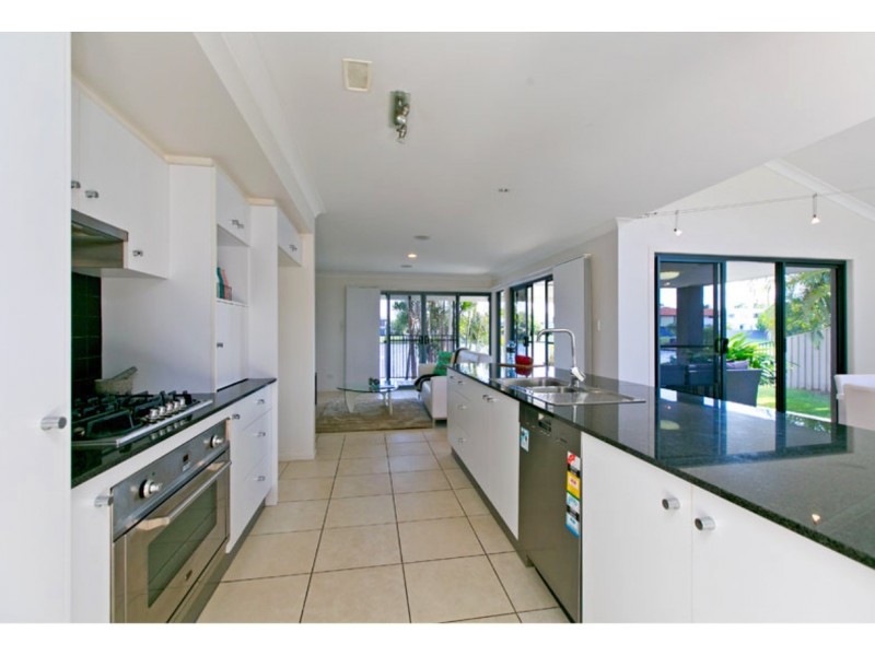 28 Helena Street, Wellington Point QLD 4160