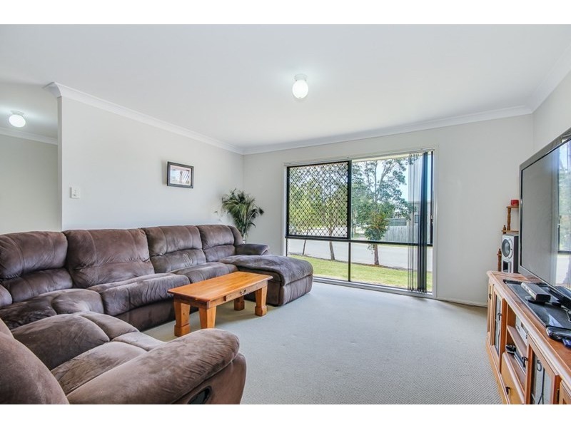 87 Brookvale Drive, Victoria Point QLD 4165