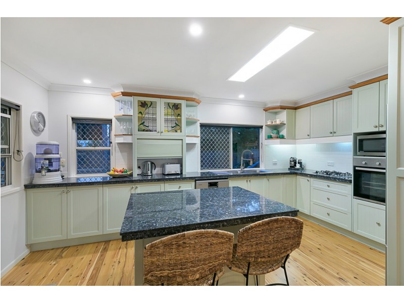 119 Passage Street, Cleveland QLD 4163