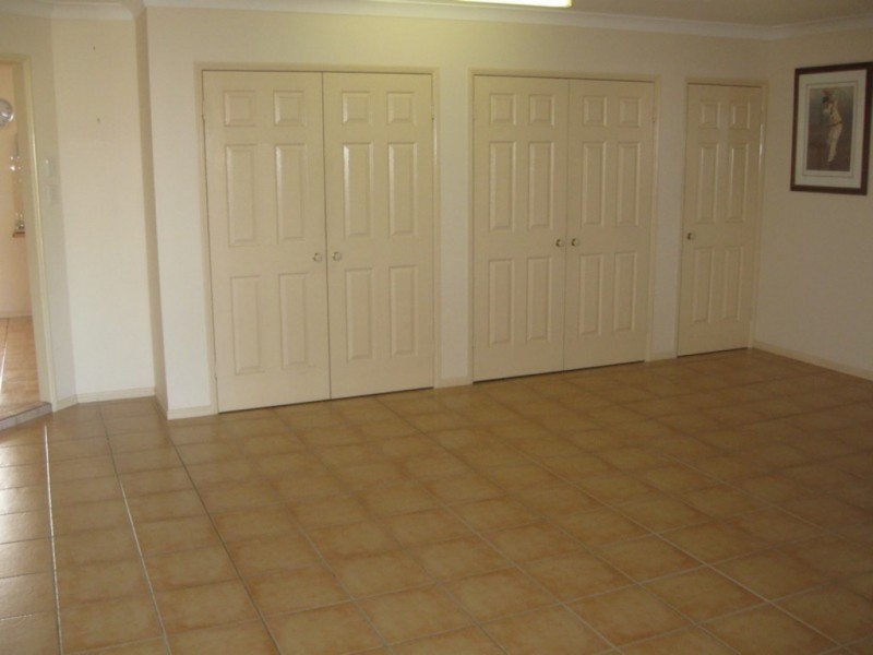 12 Marianne St, Victoria Point QLD 4165