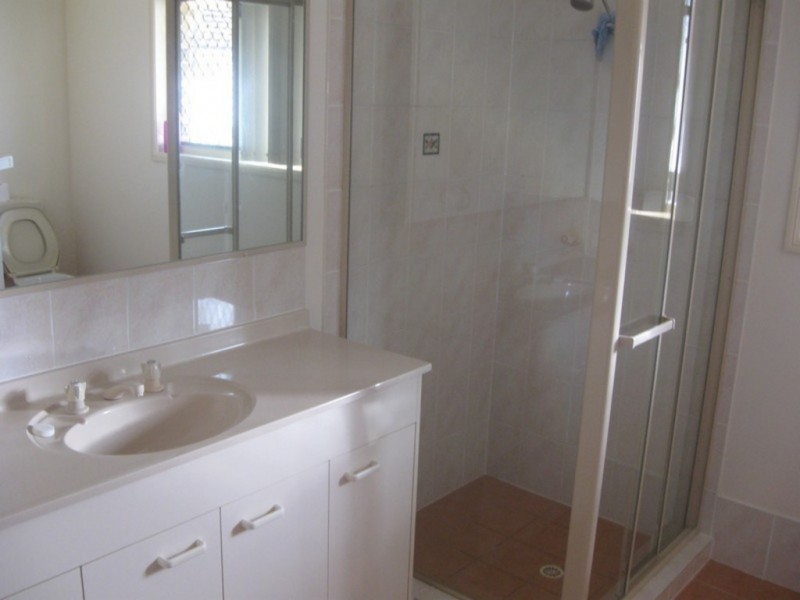 12 Marianne St, Victoria Point QLD 4165