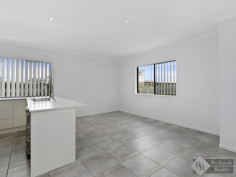 11 A Poppy Street, Thornlands QLD 4164