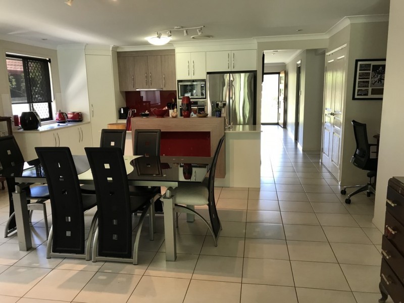 70 Langdon Street, Cleveland QLD 4163