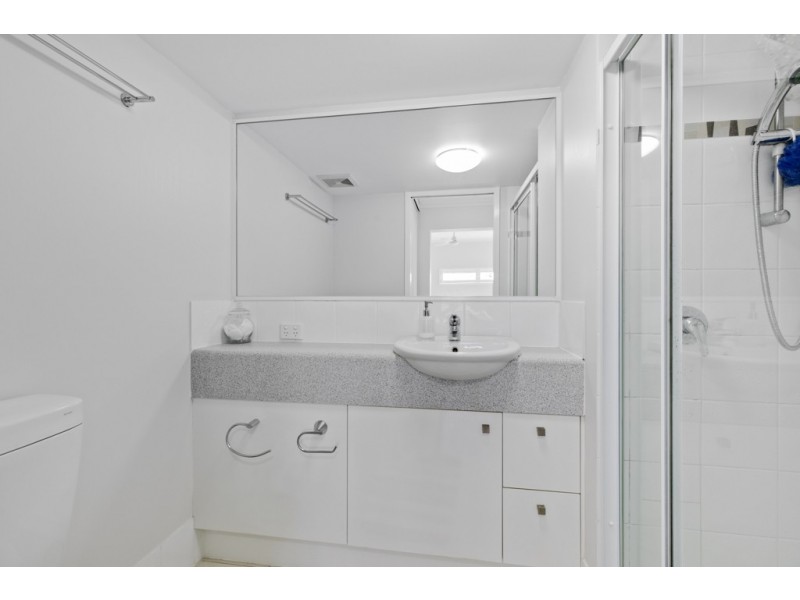 47/7-13 Shore Street East, Cleveland QLD 4163