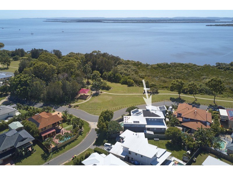 12 Talburpin Esplanade, Redland Bay QLD 4165