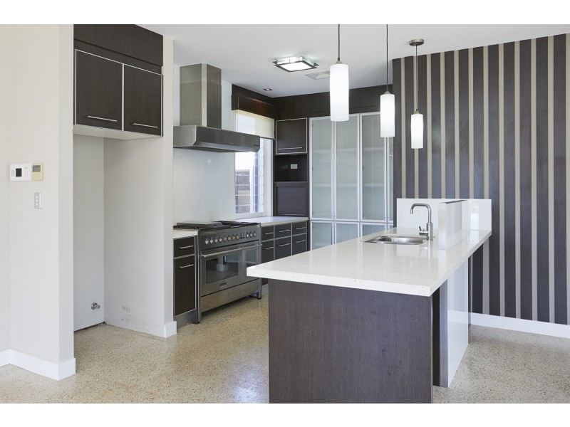 12 Talburpin Esplanade, Redland Bay QLD 4165