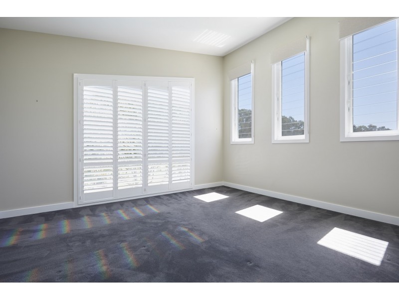 12 Talburpin Esplanade, Redland Bay QLD 4165