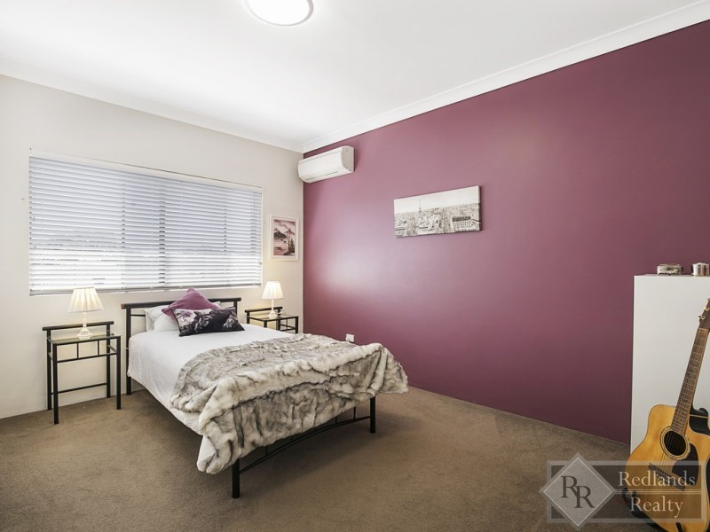 12 Paul Street, Birkdale QLD 4159