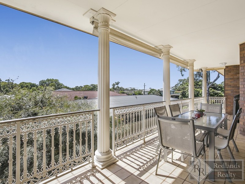 12 Paul Street, Birkdale QLD 4159