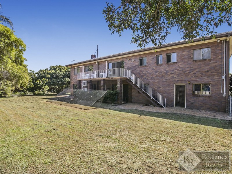 12 Paul Street, Birkdale QLD 4159