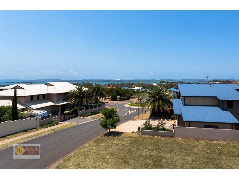 1 Keirnan Street, Redland Bay QLD 4165