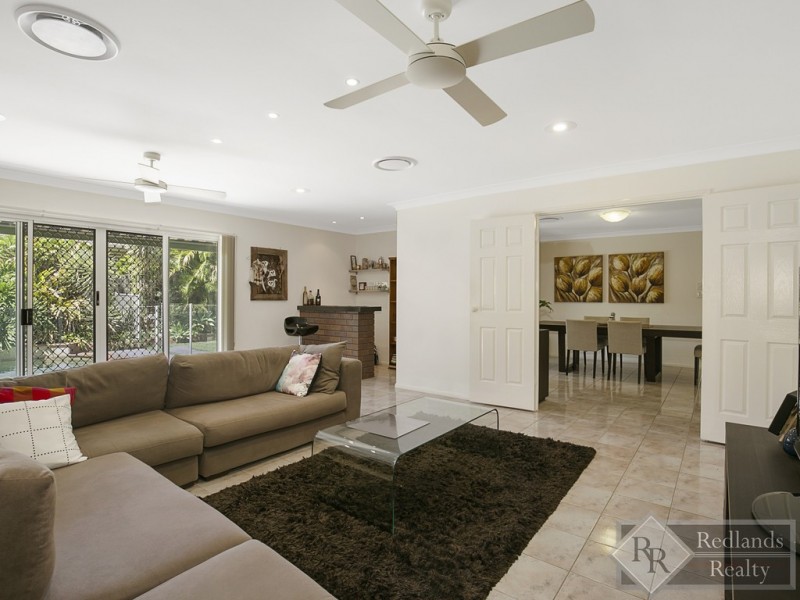 44 Crossley Drive, Wellington Point QLD 4160