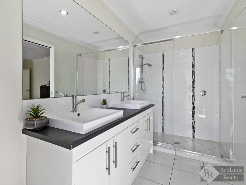 32 Penda Circuit, Victoria Point QLD 4165