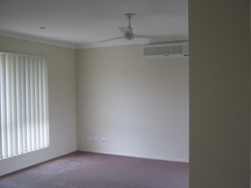 7 Timkelnik Crescent, Victoria Point QLD 4165