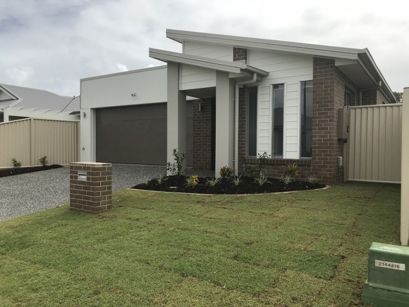 14 A Kubler Crescent, Redland Bay QLD 4165