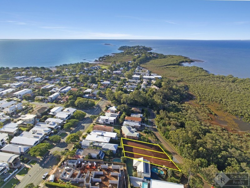 18 O’Connell Parade, Wellington Point QLD 4160