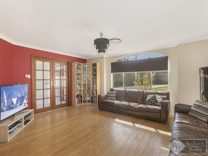 8 Allerton Place, Birkdale QLD 4159