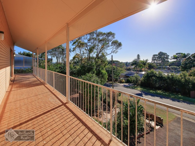 42 Bates Drive, Birkdale QLD 4159