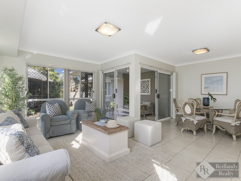 11 Hillcrest Street, Wellington Point QLD 4160