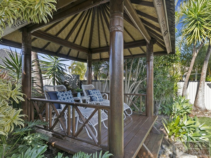 11 Hillcrest Street, Wellington Point QLD 4160