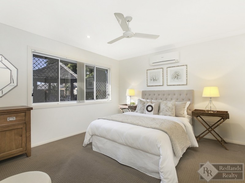 11 Hillcrest Street, Wellington Point QLD 4160