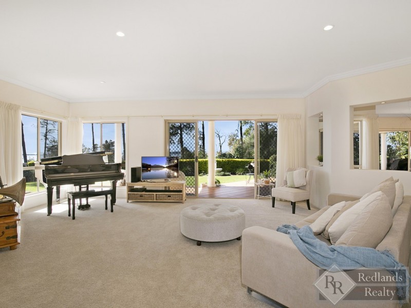 23 The Rampart, Redland Bay QLD 4165