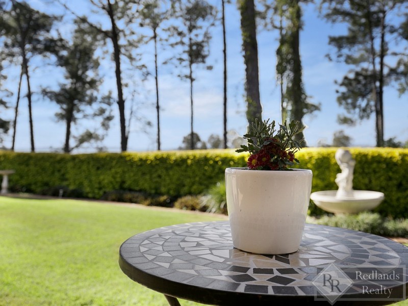 23 The Rampart, Redland Bay QLD 4165