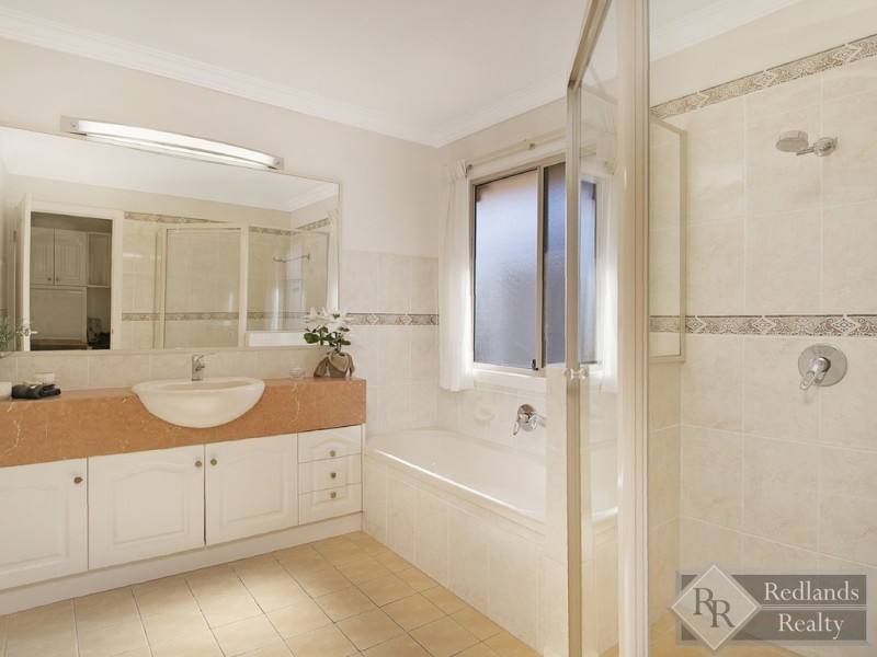 23 The Rampart, Redland Bay QLD 4165