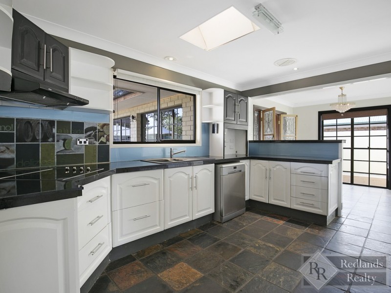 28 Hardy Road, Birkdale QLD 4159