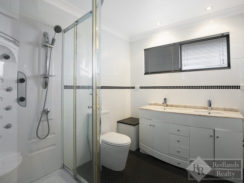 28 Hardy Road, Birkdale QLD 4159