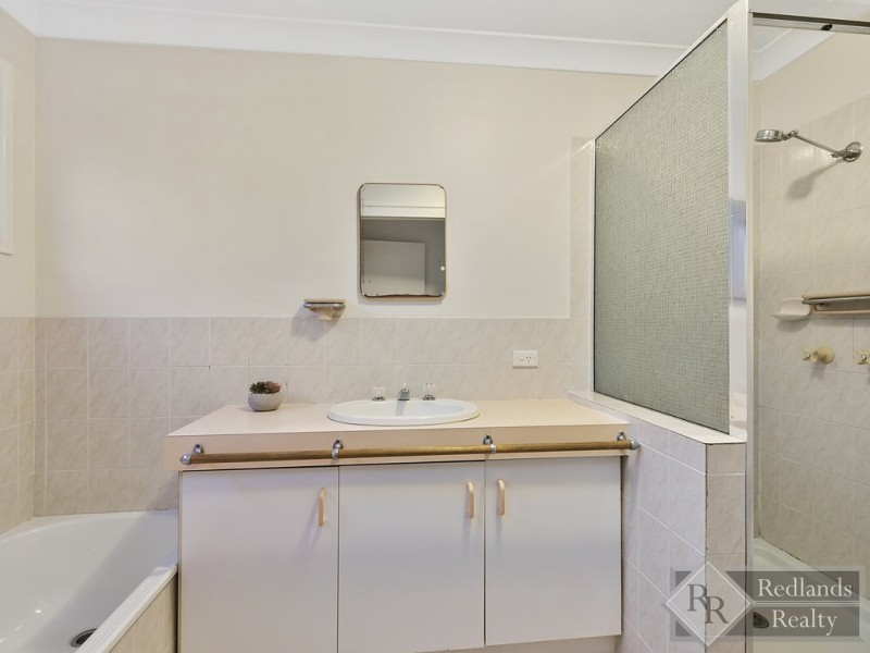 31 Claremont Street, Birkdale QLD 4159