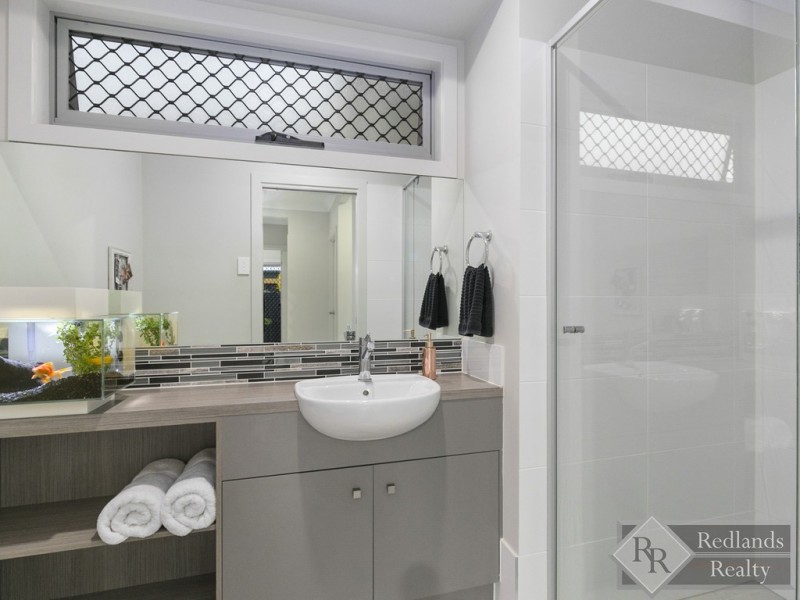 62 Gordon Street, Ormiston QLD 4160