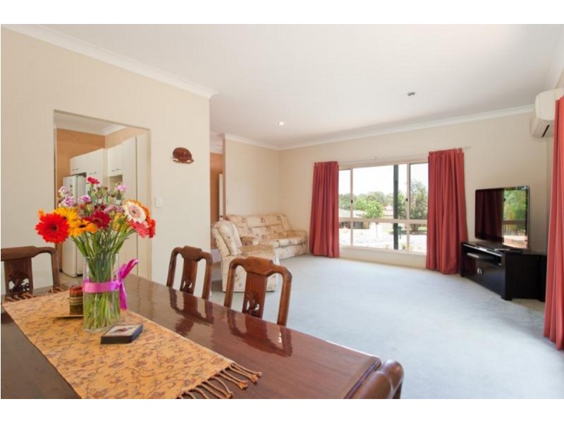 13 Lynch Crescent, Birkdale QLD 4159