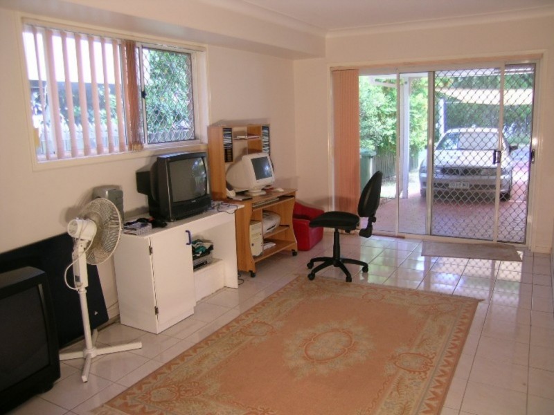 102 Queens Esplanade, Thorneside QLD 4158