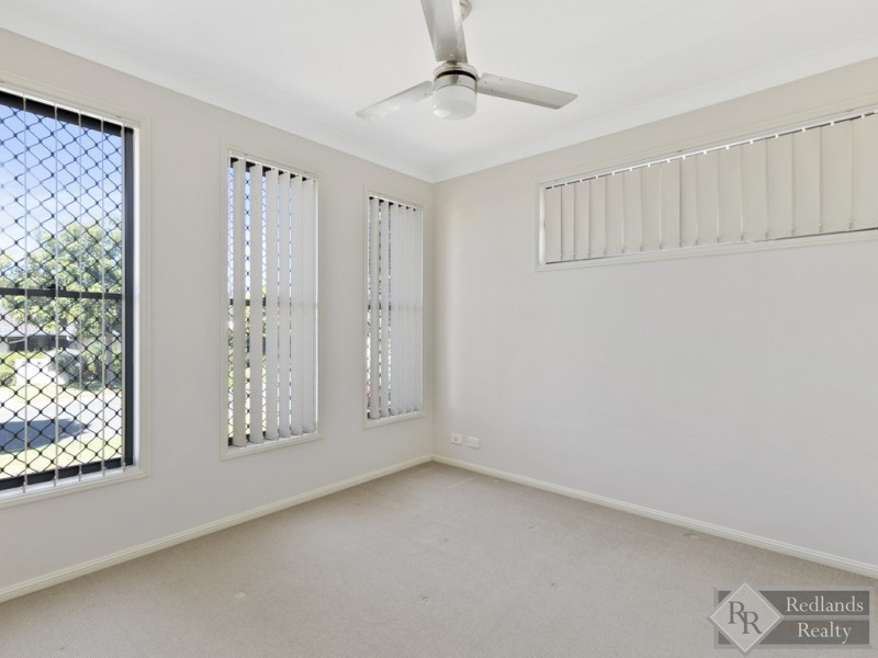 8 Kingsway Street, Wellington Point QLD 4160