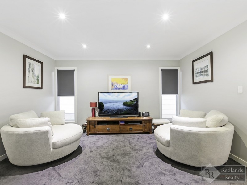 34 Bayview Street, Wellington Point QLD 4160