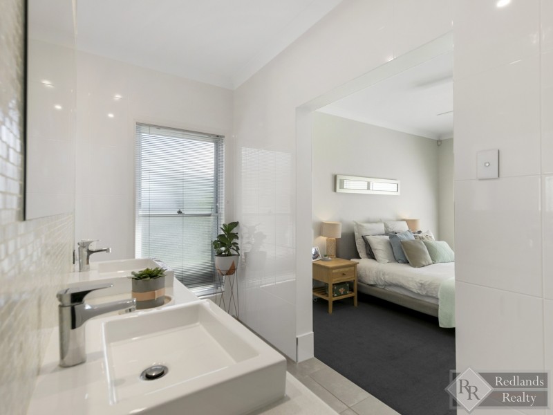 12 Marjoram Street, Thornlands QLD 4164