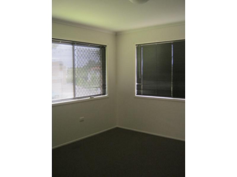 2/149 Stratton Terrace, Manly QLD 4179