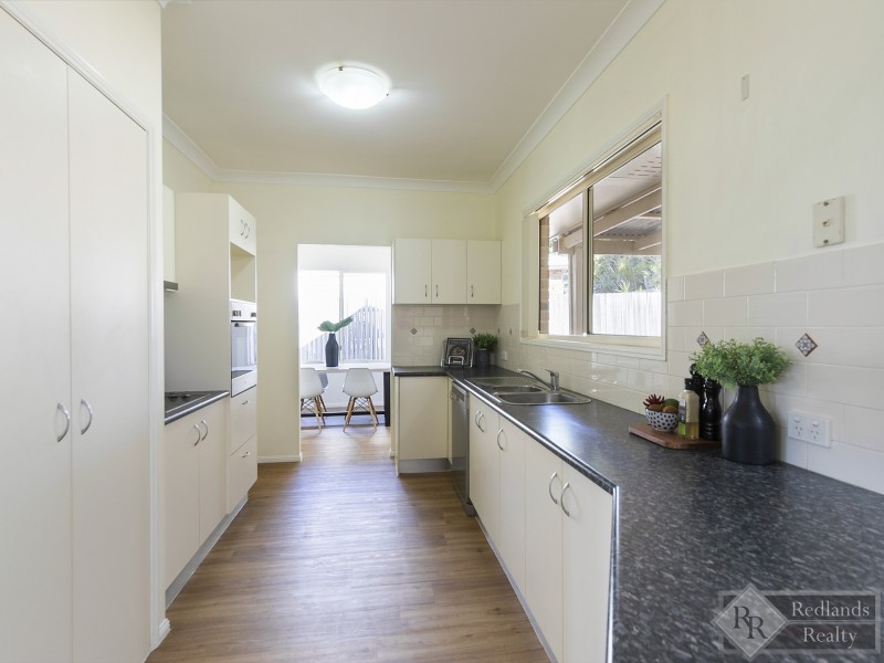 31 Skinner Avenue, Wellington Point QLD 4160