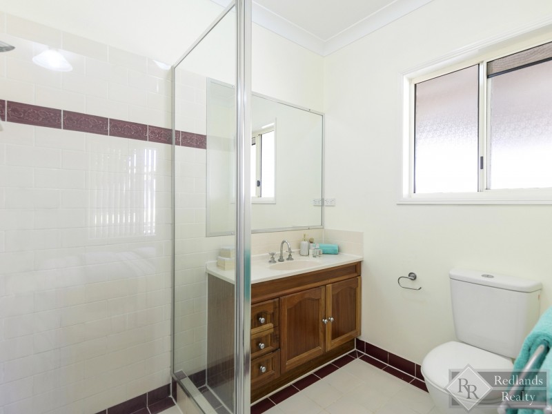 31 Skinner Avenue, Wellington Point QLD 4160